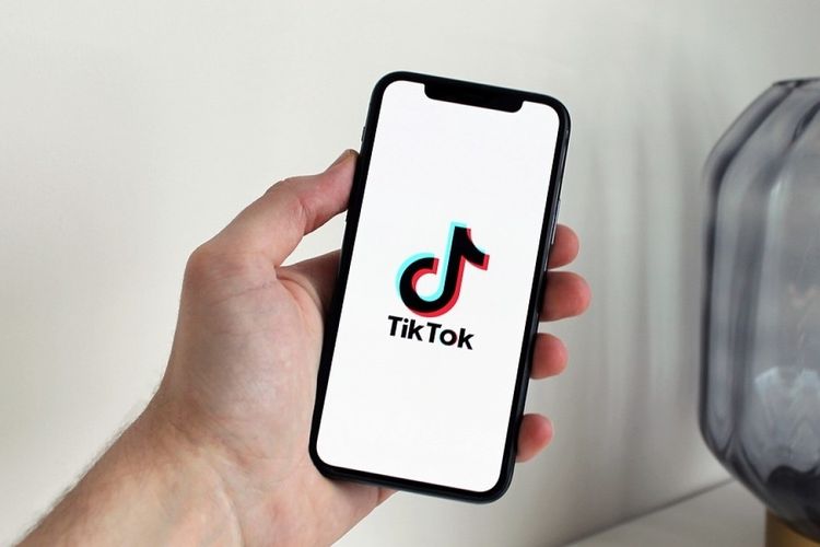 You are currently viewing Mencari Topik Trending di Tiktok